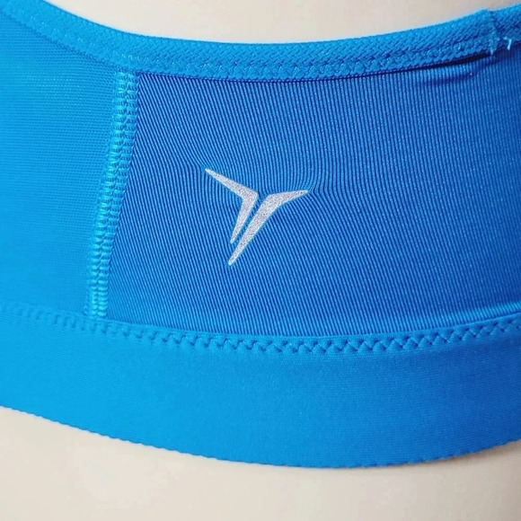 SMALL Old Navy Go-Dry High Support Wirefree Sports Bra Blue NWT - Picture 4 of 8